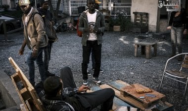 الصحوة العرقية توقظ فرنسا من "عمى الألوان"