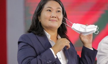 بعد مرور 15 شهرًا على ارتدائها.. متى يخلع العالم الكمامات؟