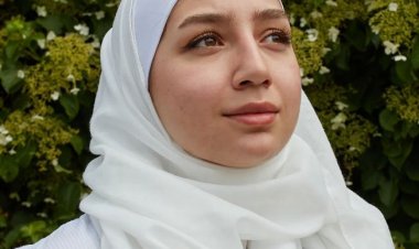 يومًا ما سأهبط بالطائرة في سوريا... قصة نجاح لاجئة أصبحت أول طيارة