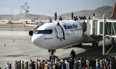 أفغانستان... محاولات هروب جماعي للمواطنين وواشنطن توقف الإجلاء