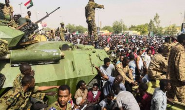 انقلاب فاشل في السودان.. اعتقال عشرات الضباط.. والإخوان في قفص الاتهام