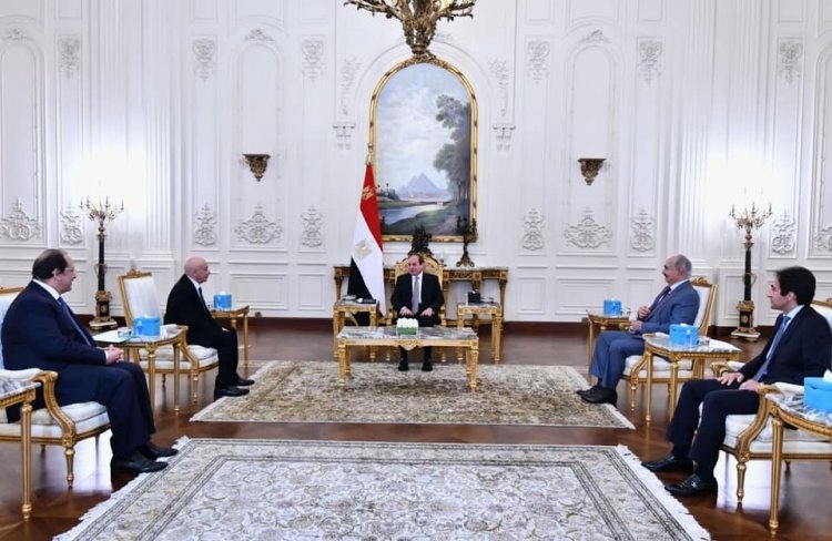 صالح وحفتر والدبيبة... ماذا يفعل فرقاء ليبيا في القاهرة؟