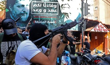 اللبنانيون أمام خيارين: إما التنازل عن مساءلة حكامهم وإما الفوضى