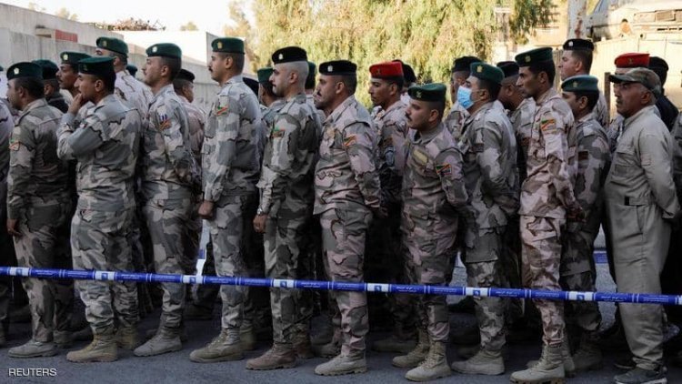 العراق.. قرابة مليون و200 ألف ناخب يدلون بأصواتهم والتحقيق مع ضباط بسبب الدعاية