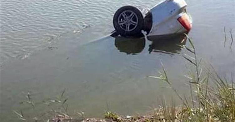 حادث حافلة نهر النيل بمصر.. روايات متناقضة ولغز يحير الجميع