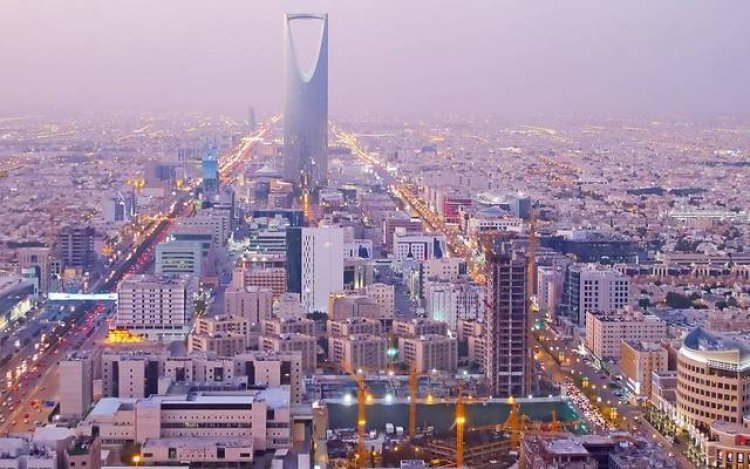 أبرزها سامسونغ وسيمنز.. 44 شركة عالمية تختار الرياض مقرًا إقليميًا لها