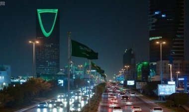 ذا أتلانتك: التحول الاقتصادي في السعودية يفيد الإمارات أيضًا