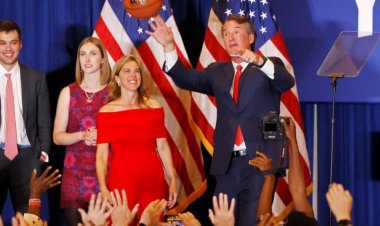 الهزيمة الساحقة في فرجينيا تثير مخاوف الديمقراطيين