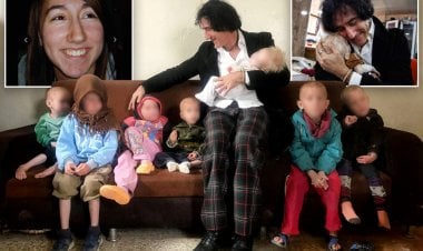 فقدت ابنتي وسأقاتل لأحفادي.. قصة موسيقي أنقذ أحفاده من براثن داعش في سوريا