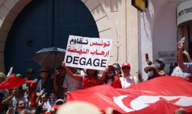 توقعات بحل حركة النهضة.. ما خيارات إخوان تونس؟