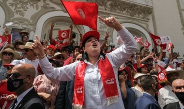 تونس.. هل ينجح الدستوري الحر في إغلاق اتحاد علماء المسلمين؟