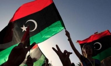 سيناريوهات كارثية وبشائر أمل.. إلى أين تسير ليبيا في 2022؟