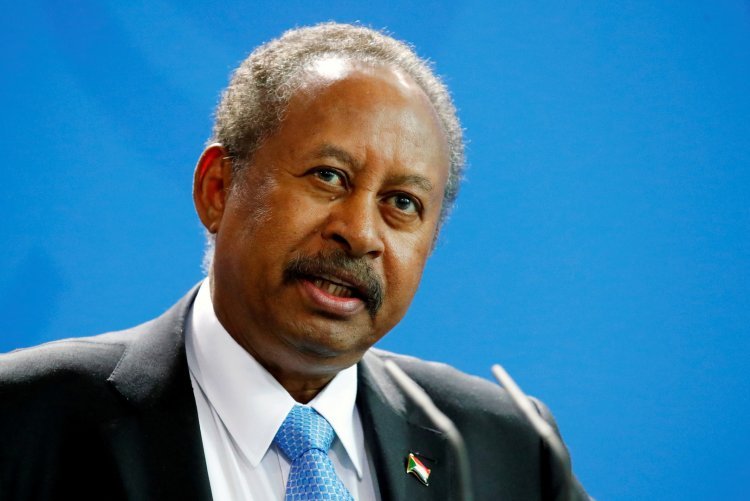 تلويح رئيس الوزراء السوداني بالاستقالة.. حقيقة أم مناورة؟