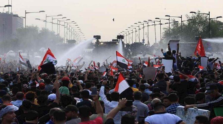 لهذه الأسباب.. كاتب أمريكي يتوقع احتجاجات عنيفة في العراق