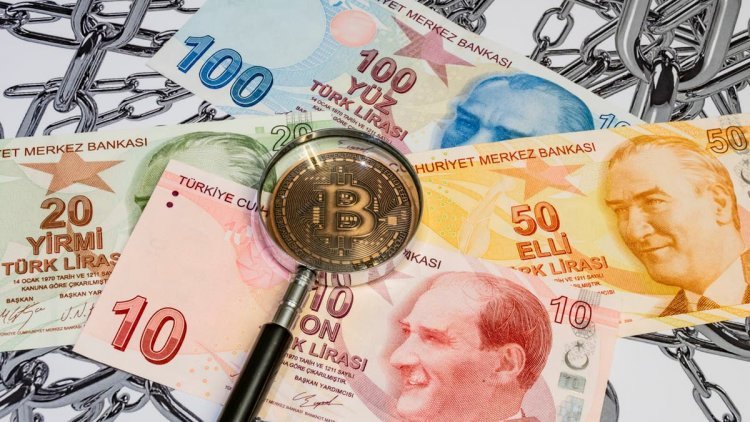 لماذا يهرول آلاف الأتراك نحو العملات المشفرة؟