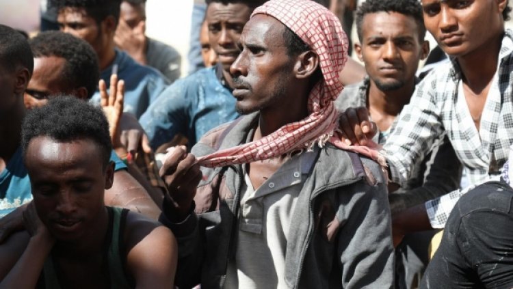 تجنيد المهاجرين الأفارقة.. الحوثي يدفع بالآلاف في حرب عبثية
