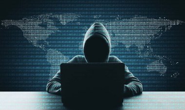 مفاجأة في جريمة ابتزاز إلكتروني بمصر.. تفاصيل أغرب من الخيال