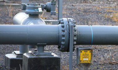 الأوروبيون أمام أزمة... هل تستخدم روسيا الطاقة سلاحًا سياسيًا؟