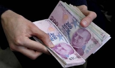 رغم التدخلات لمنعها من الانهيار... الليرة التركية عند أدنى مستوياتها منذ 2021