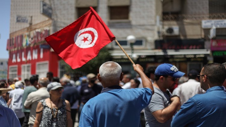 استبعاد إخوان تونس من الحوار... ترحيب شعبي وتحذيرات من ألاعيب التنظيم