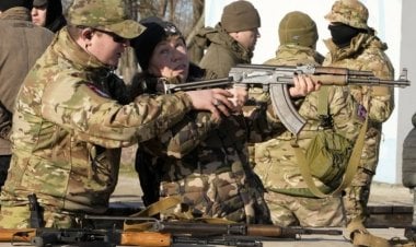 حرب أوكرانيا... كييف تطالب بتكافؤ قوة النار مع روسيا