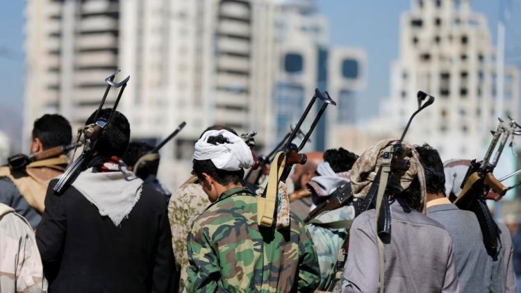 مليشيا الحوثي تعيث في تعز فسادًا... ومقترح أممي لإنقاذها