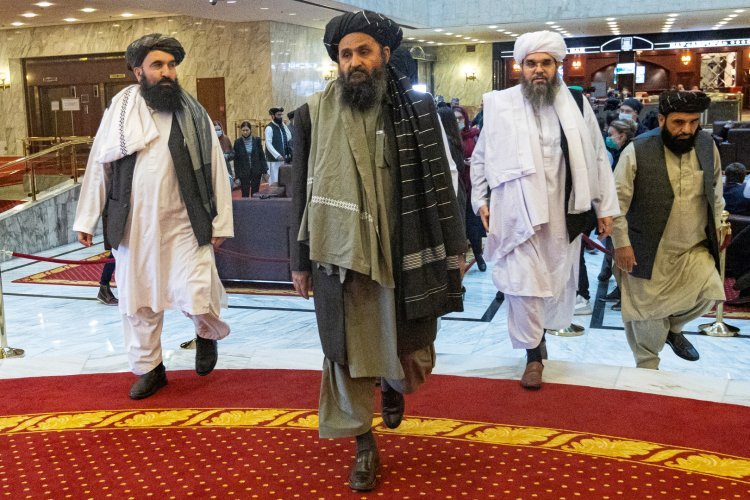 هل تمدد أمريكا إعفاء قادة طالبان من حظر السفر؟