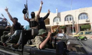 صراع مؤسساتي واتهامات بالاغتيال وتحشيدات مسلحة... ماذا يحدث في ليبيا؟