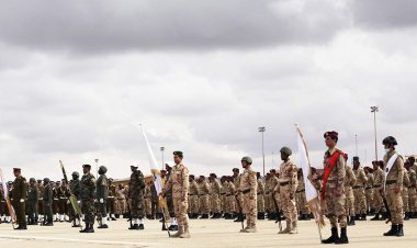 رياح التوافق تهب... هل تقود اجتماعات عسكريي الشرق والغرب ليبيا إلى شاطئ الاستقرار؟