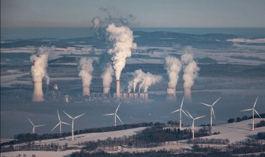 نيويورك تايمز: سباق أوروبا لتأمين مصادر طاقة جديدة على حافة السكين