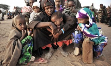 الإيكونوميست: المجاعة تُحاصر الصوماليين... والمساعدات لا تصل إلى أغلبية السكان