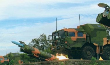 ما الرسائل التي حملتها صواريخ الصين الباليستية إلى اليابان وأمريكا؟