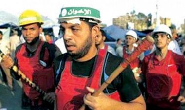 صلح تلاشى وصراع يستعر... بعد كسر الجناح الأول مَنْ يفوز في معركة الإخوان؟