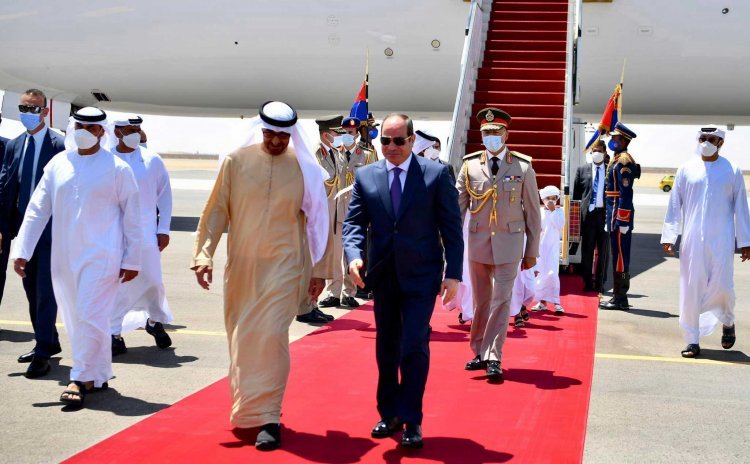 قمة مصرية إماراتية في العلمين... وملفات مهمة على طاولة محمد بن زايد والسيسي