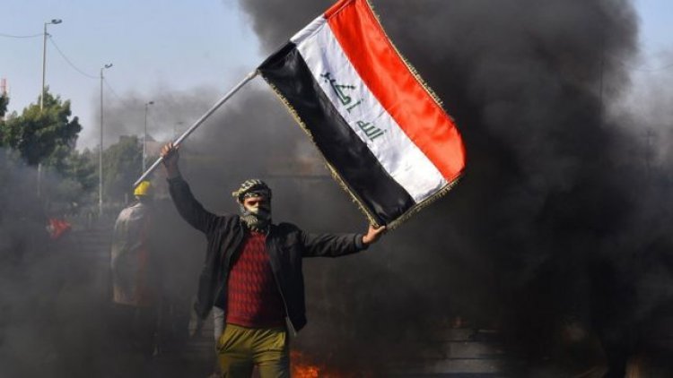 غارديان: مصير العراق تحدده النجف أو قُم في إيران