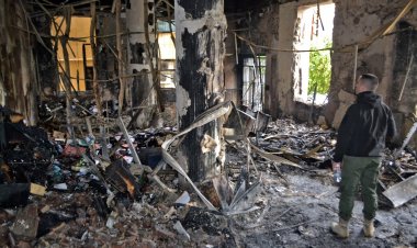 في لبنان... مؤسسات رسمية منهارة وسط شلل سياسي وأزمة اقتصادية خانقة