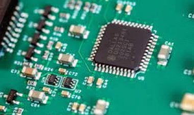 تعطيل الرقائق الإلكترونية... السلاح الأخير للغرب لوقف مغامرة بوتين