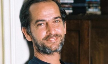 بعد صراع مع المرض.. هشام سليم يرفع الراية البيضاء