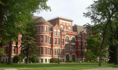 هل يمكن إصلاح التعليم العالي في أمريكا؟