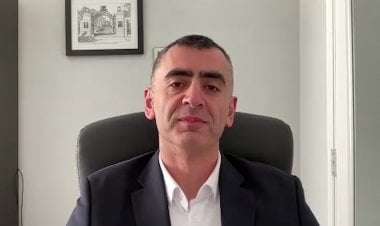 سينا ازودي: الاحتجاجات في إيران لن تنجح في تغيير النظام في الوقت الحالي