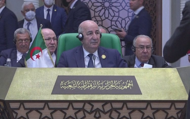 لم الشمل وولادة عالم جديد.. القمة العربية تشخص تحديات العالم العربي وتضع روشتة لمعالجة أزماته