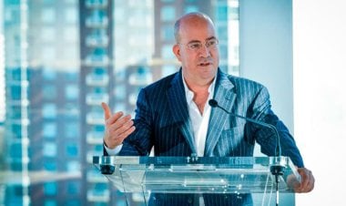 بعد استقالته من سي إن إن... جيف زوكر رئيسًا لمشروع إعلامي تدعمه الإمارات بمليار دولار