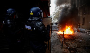 الإرهاب يطل برأسه مجددًا في أوروبا... باريس تعيش 72 ساعة من العنف