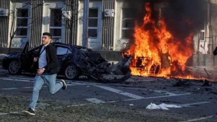 هجوم نوعي جديد... روسيا تمطر أوكرانيا بأكثر من 120 صاروخًا وتدمر مراكز قيادة