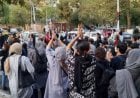 احتجاجات عارمة في إيران .. ومخاوف من تجدد حملة القمع
