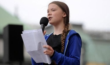 انفصام اليسار... يدافع عن البيئة وينسى معاناة الكادحين