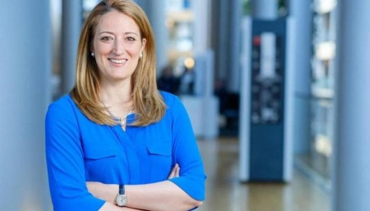 في خضم فضيحة الفساد.. رئيسة البرلمان الأوروبي تعلن إجراءات إصلاحية
