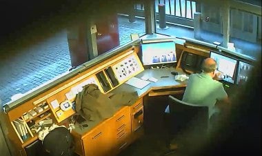 السجن 13 عامًا لحارس سابق للسفارة البريطانية أدين بالتجسس لصالح روسيا