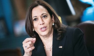 للحد من الوجود الصيني والروسي.. جولة إفريقية لنائبة الرئيس الأمريكي