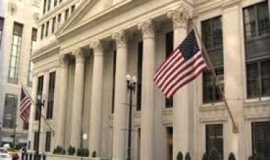 هل انتهت تداعيات الأزمة المصرفية جراء انهيار بنكين أمريكيين؟